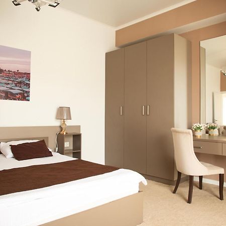 Casablanca Apart Hotel Biszkek Zewnętrze zdjęcie
