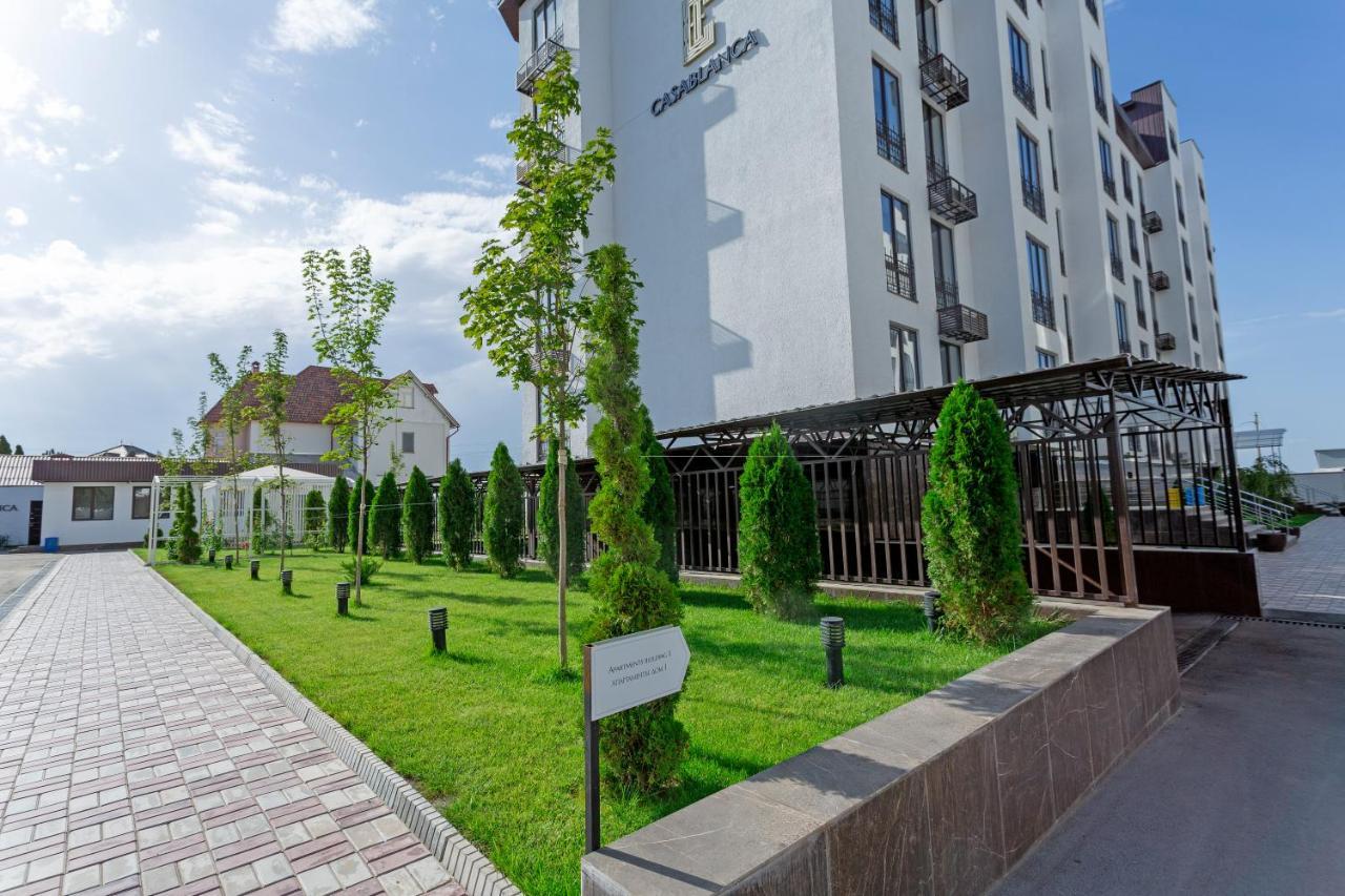 Casablanca Apart Hotel Biszkek Zewnętrze zdjęcie