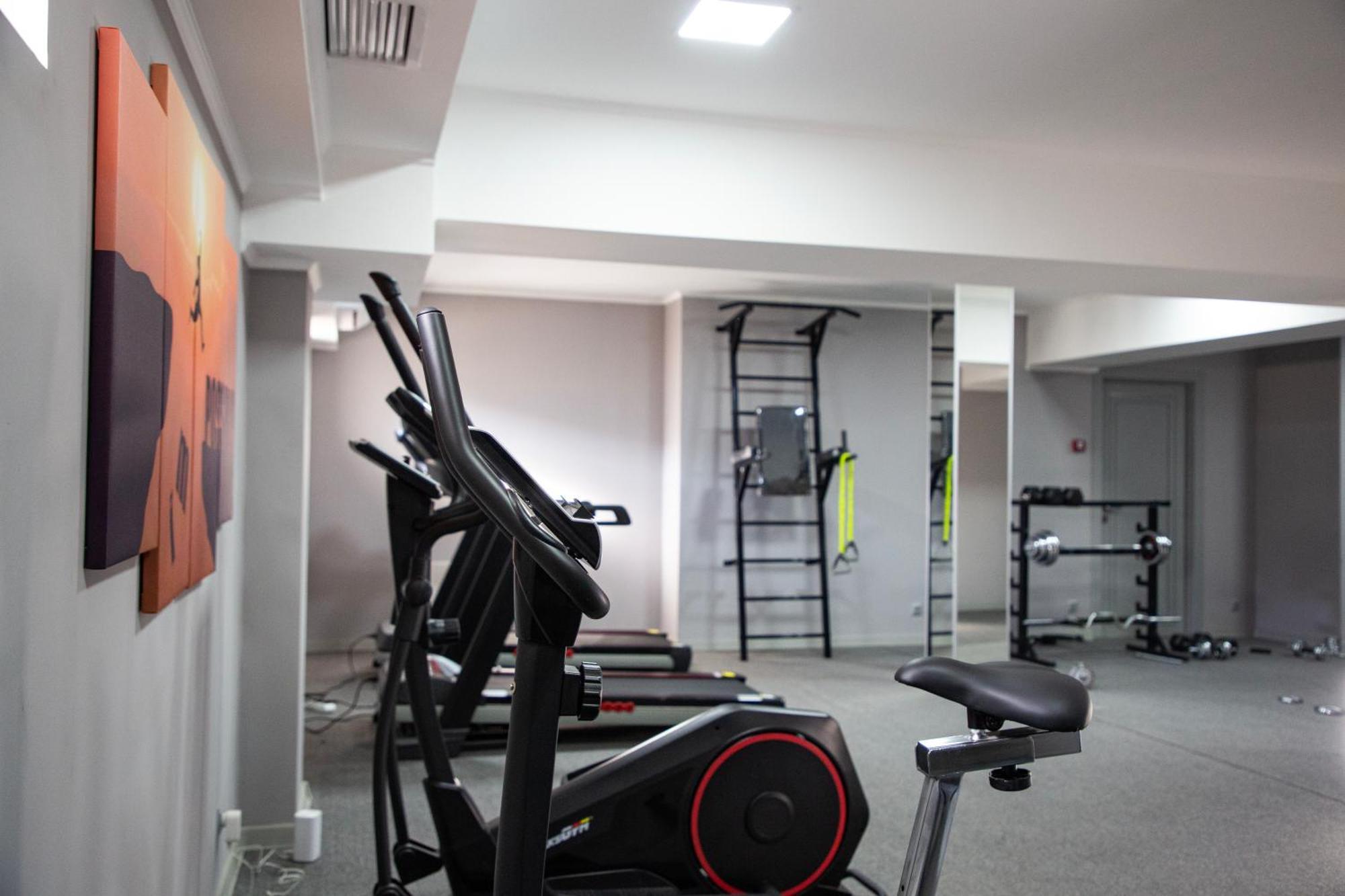 Casablanca Apart Hotel Biszkek Zewnętrze zdjęcie