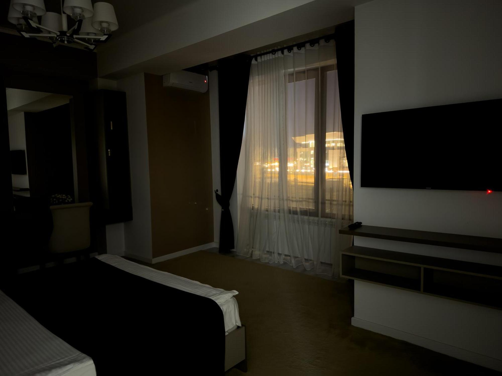 Casablanca Apart Hotel Biszkek Zewnętrze zdjęcie