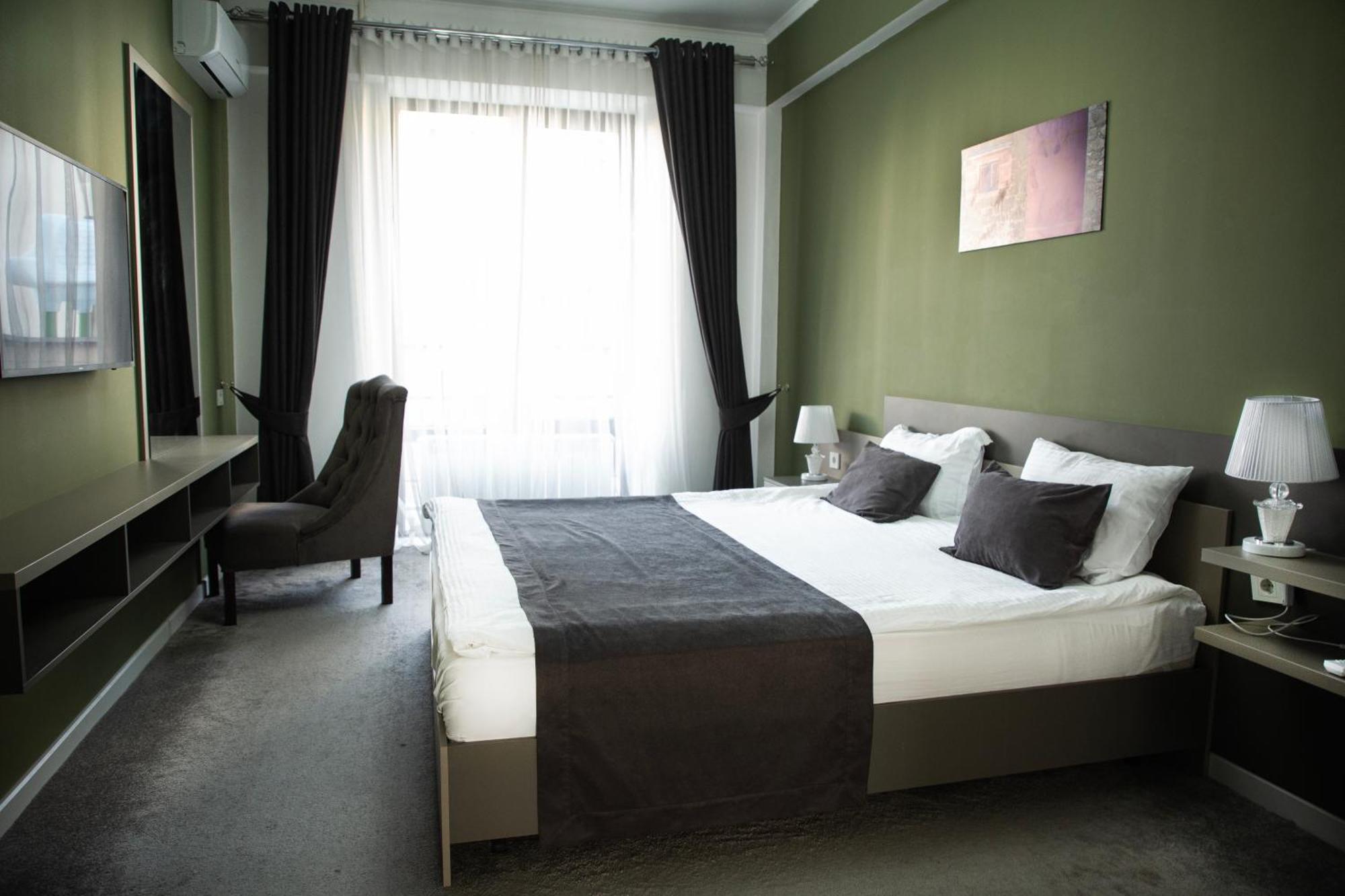 Casablanca Apart Hotel Biszkek Zewnętrze zdjęcie
